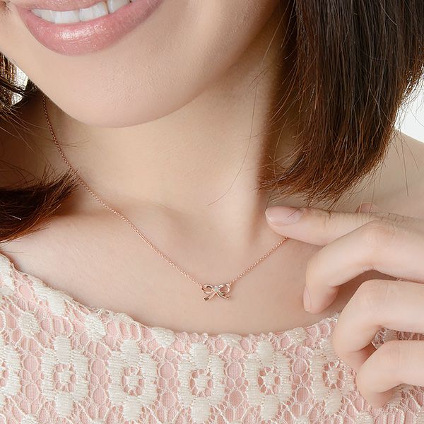 4月誕生石ダイヤモンド★SVR925リボンネックレス